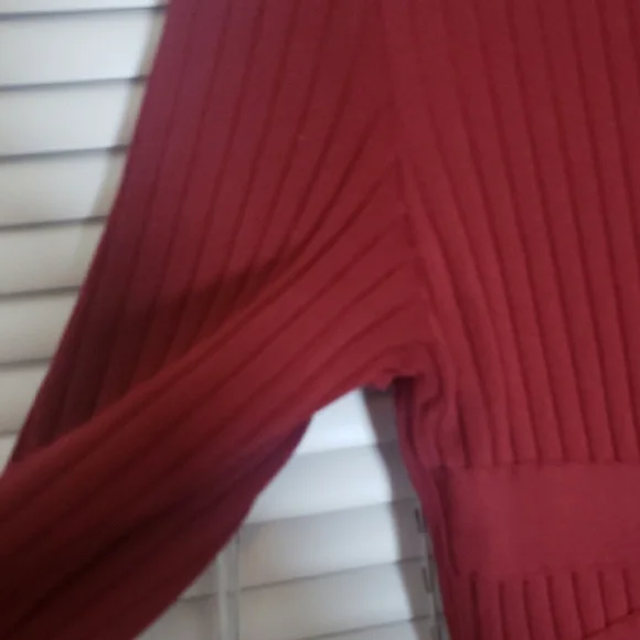 Red Long Sleeve Bodycon Dress with Mock Neck - Picture 12 of 13